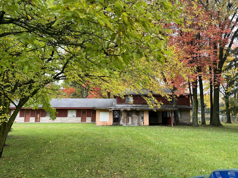 Timberlane Motel - Oct 22 2023 Photo (newer photo)